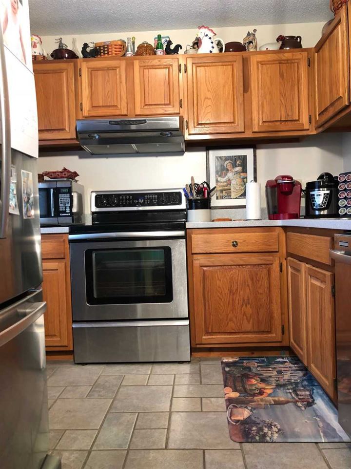 17 Brickyard Road, Unit 9 Essex Junction, VT 05452 - Photo 3 of 9 Gallery Image 3