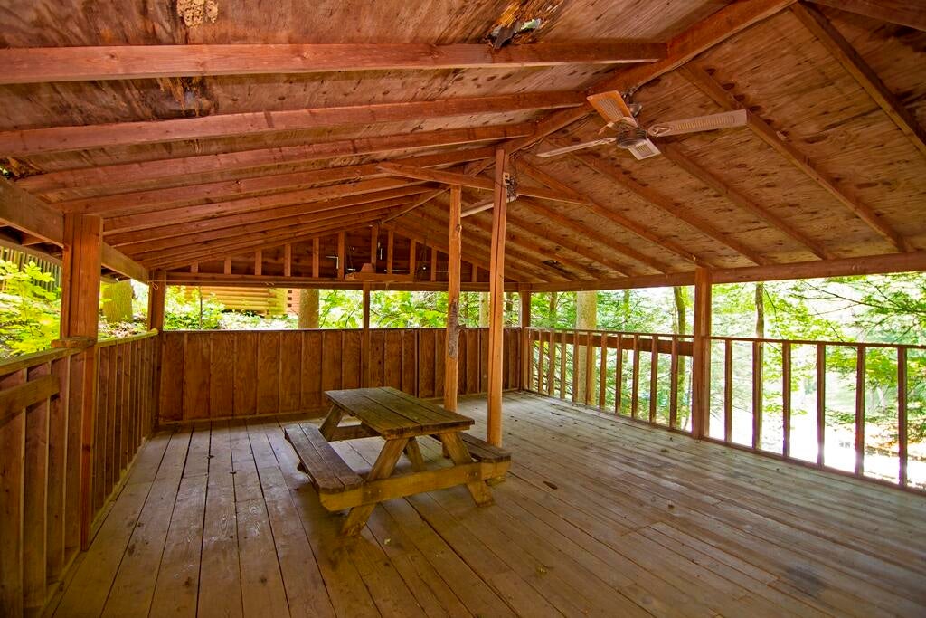 211 Oscar White Road Lansing, WV 25862 - Photo 91 of 101 Gallery Image 91