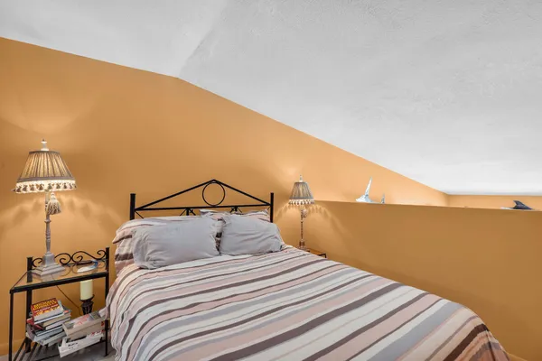 $1,175,000 | 2000 Coco Plum Drive, Unit 1403, Marathon, FL 33050