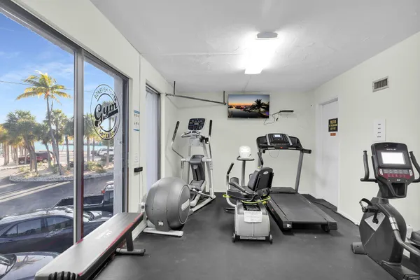 $1,175,000 | 2000 Coco Plum Drive, Unit 1403, Marathon, FL 33050