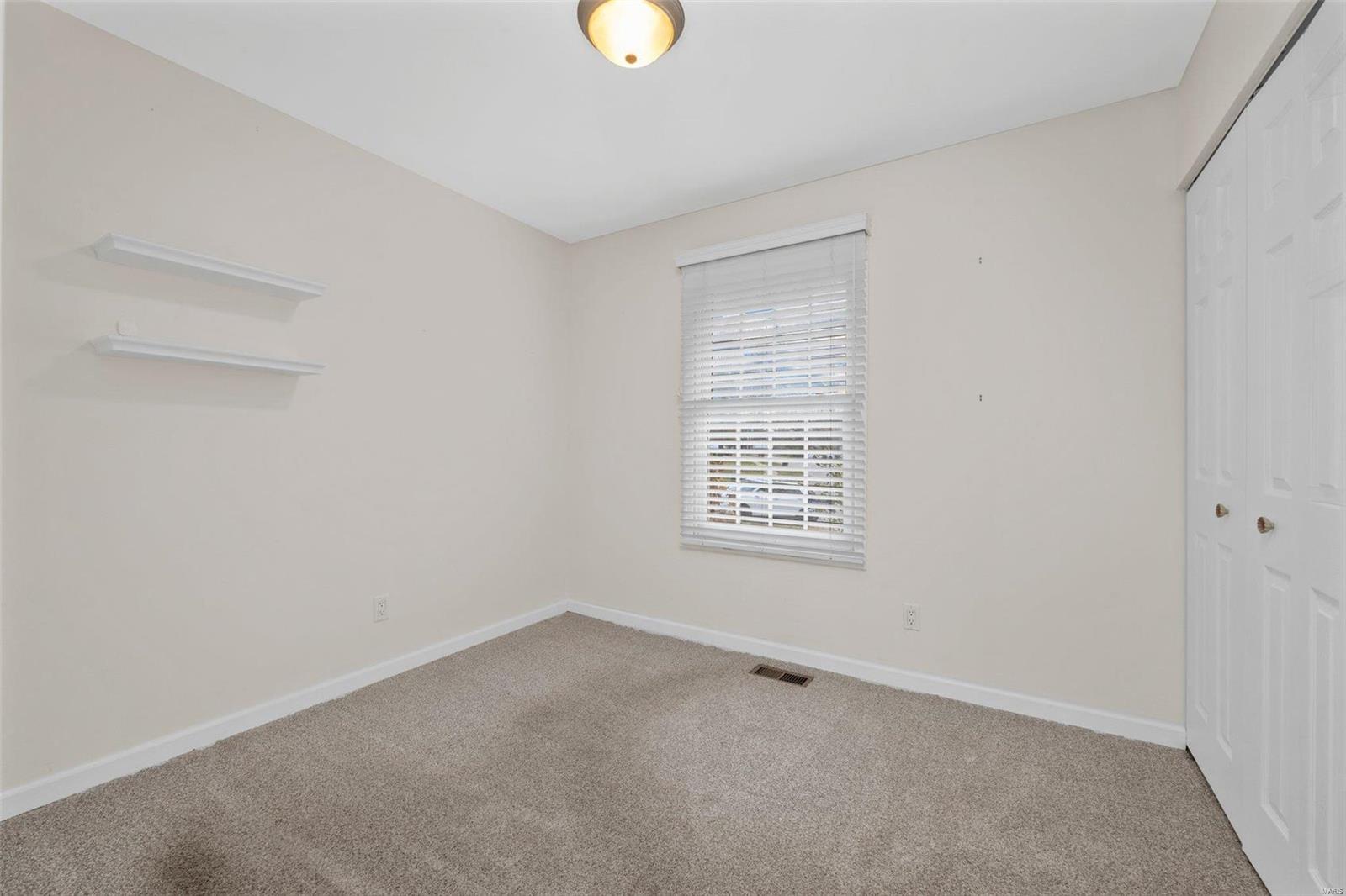 406 Portland Place O'Fallon, MO 63366 - Photo 13 of 30