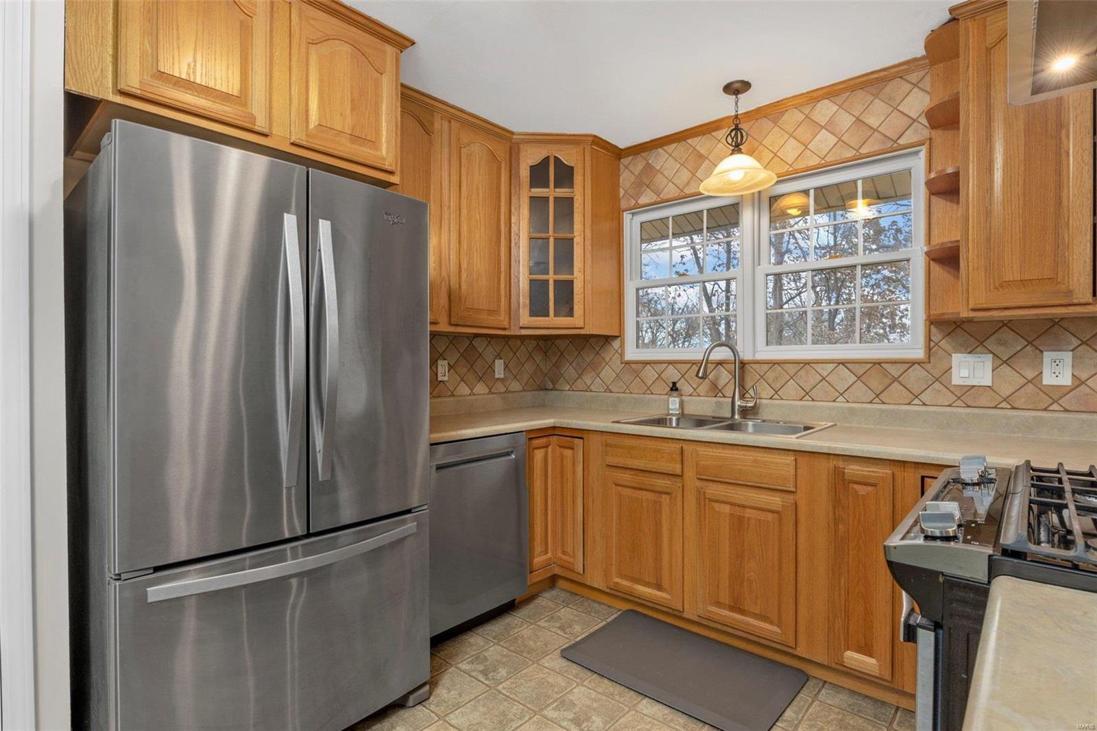 406 Portland Place O'Fallon, MO 63366 - Photo 8 of 30