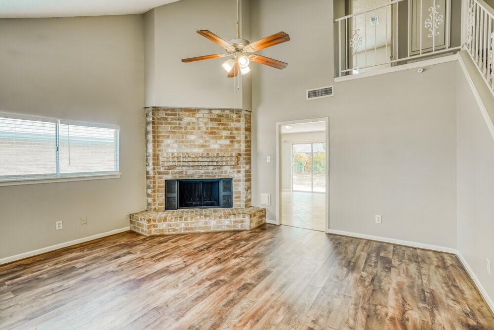 11830 Perry Road Houston, TX 77064 - Photo 5 of 17 Gallery Image 5
