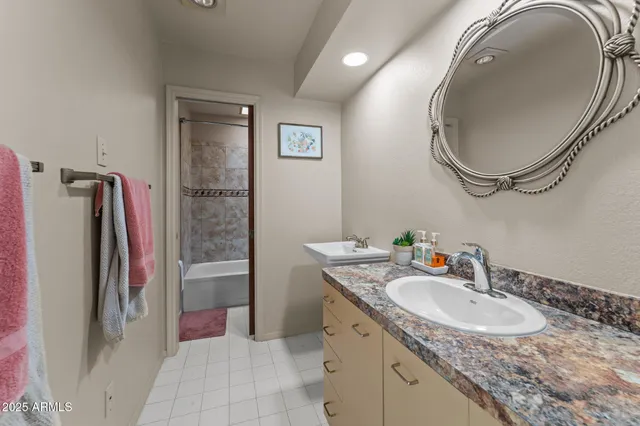 $450,000 | 100 North Lazy Fox Drive, Unit 4, Wickenburg, AZ 85390