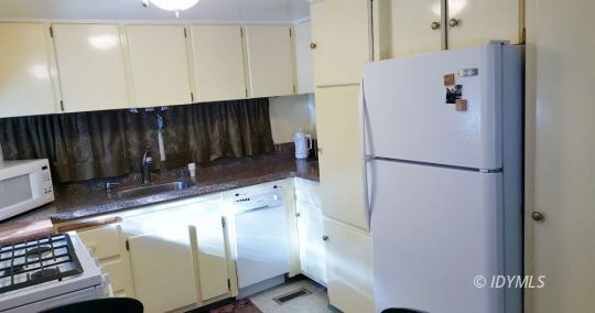 52901 Pine Cove Road Idyllwild, CA 92549 - Photo 11 of 21 Refrigerator