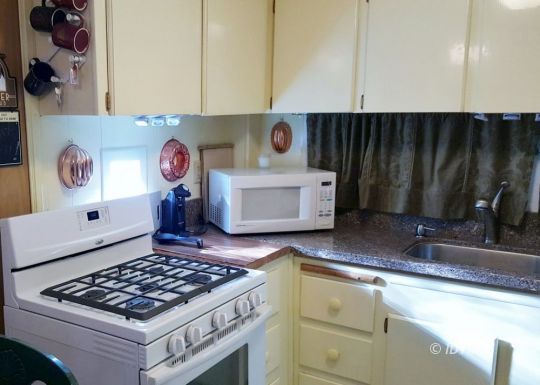 52901 Pine Cove Road Idyllwild, CA 92549 - Photo 8 of 21 Kitchen