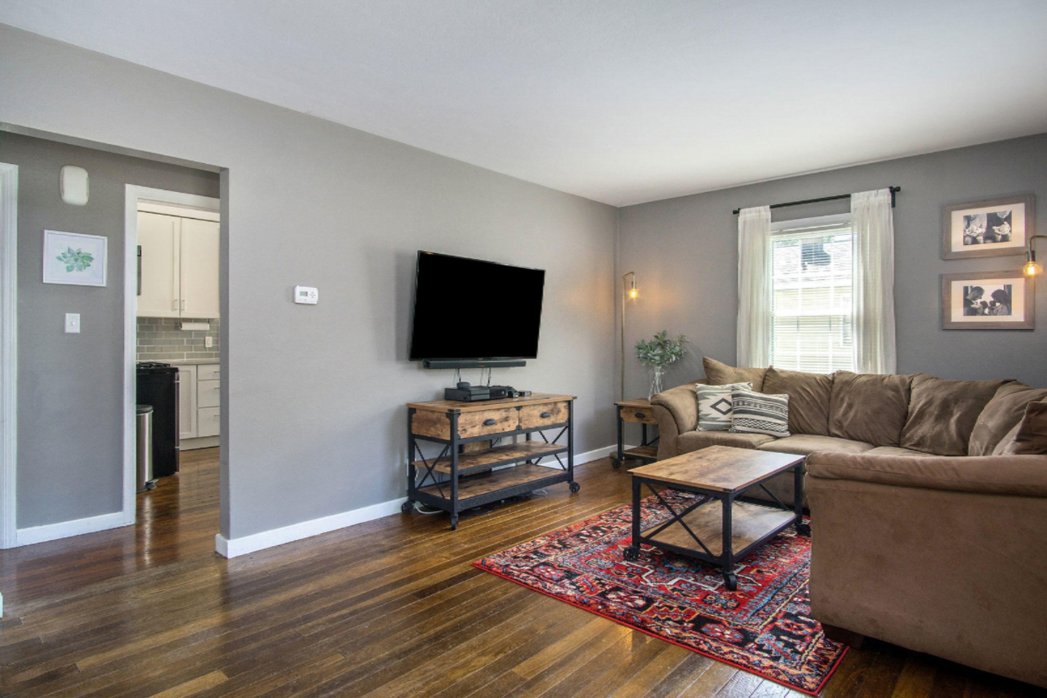 1377 Cornell Road Muskegon, MI 49441 - Photo 5 of 36 Living Room 1