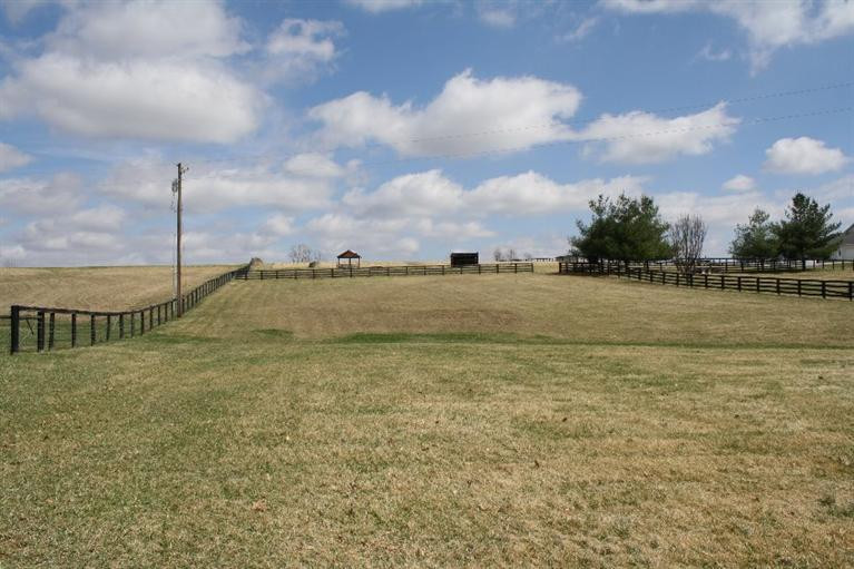 2791 Mt Sterling Road Winchester, KY 40391 - Photo 9 of 30 Photo 9