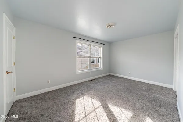 $1,750 | 1112 Western Avenue, Unit 4, Albany, NY 12203