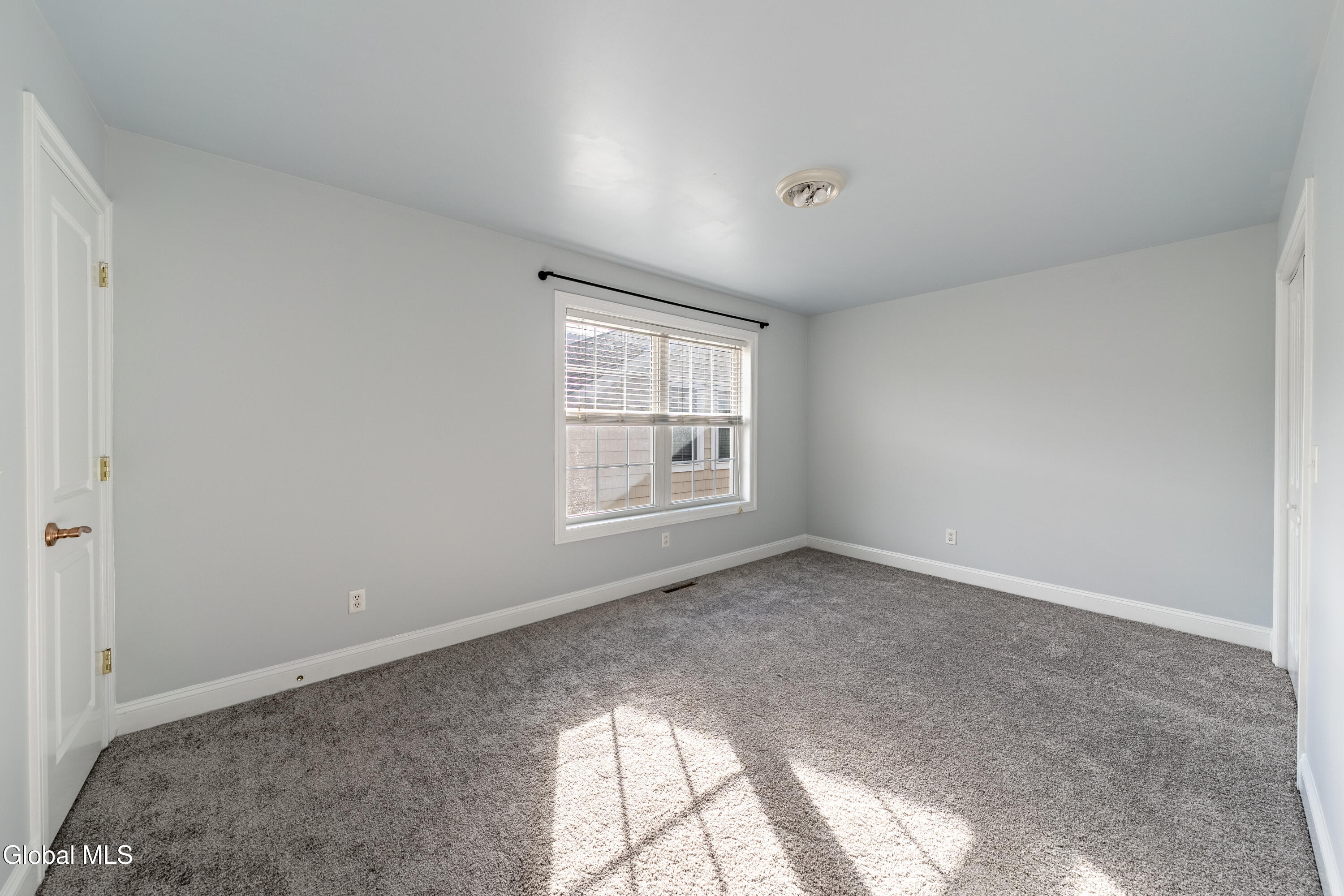 1112 Western Avenue, Unit 4 Albany, NY 12203 - Photo 13 of 17 DSC00115-HDR