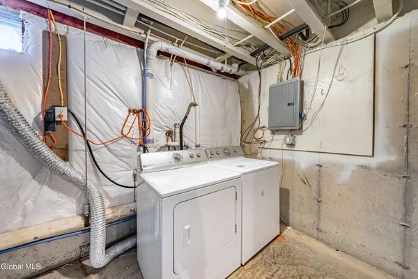 $1,750 | 1112 Western Avenue, Unit 4, Albany, NY 12203