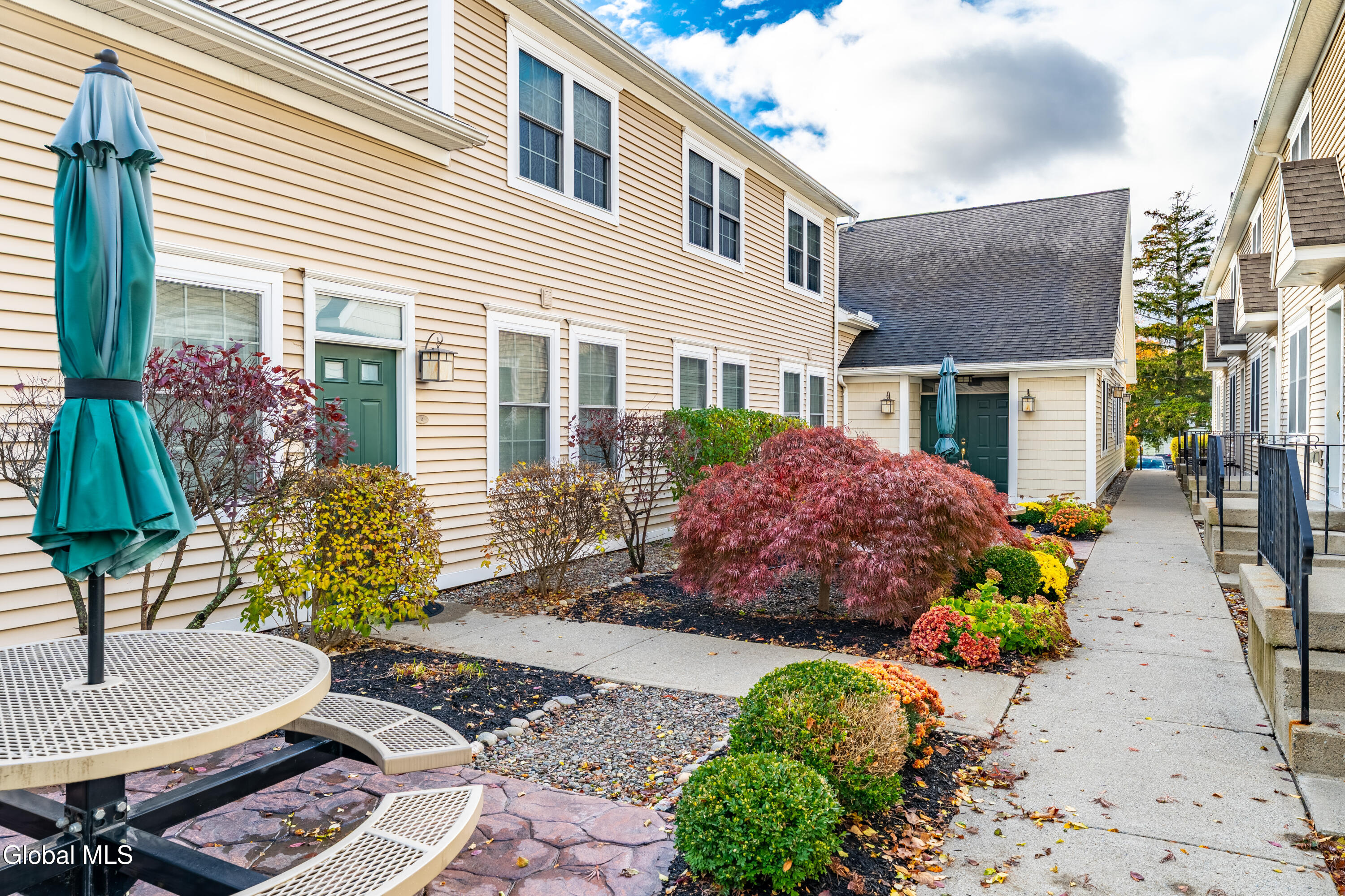 1112 Western Avenue, Unit 4 Albany, NY 12203 - Photo 4 of 17 DSC00055-HDR