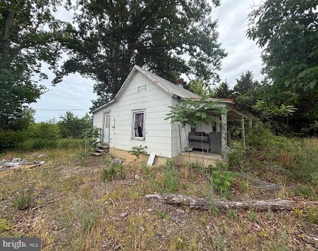2348 Wickliffe Road Brookneal, VA 24528 - Photo 2 of 9