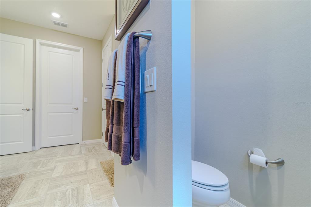 9985 Southwest 88th Loop Ocala, FL 34481 - Photo 32 of 48