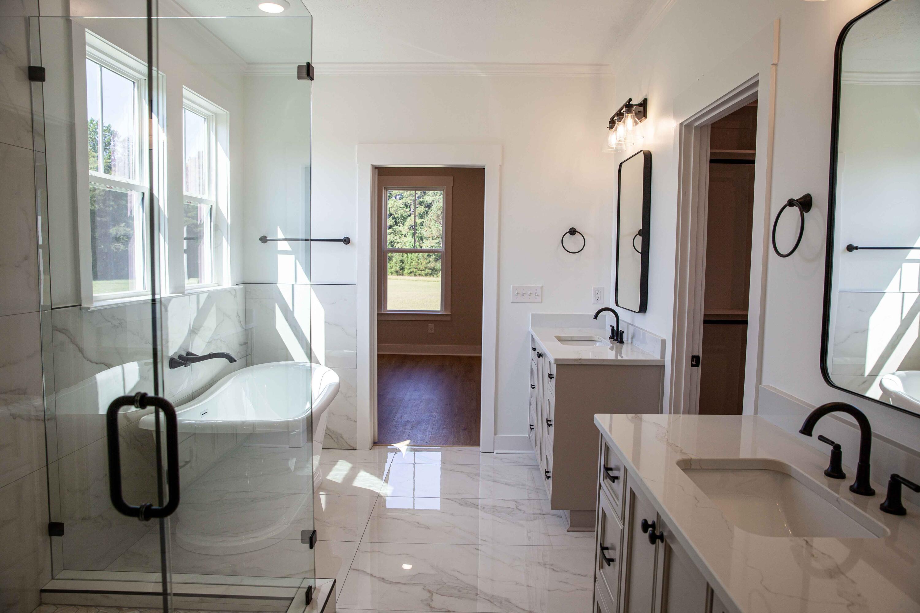 3540 Mistletoe Road Appling, GA 30802 - Photo 32 of 46 11OwnerBathroom3