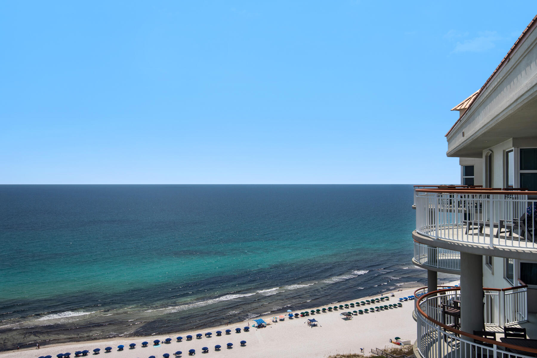 8501 Gulf Boulevard, Unit WPH3A Navarre, FL 32566 - Photo 27 of 66 a view of a terrace with yard