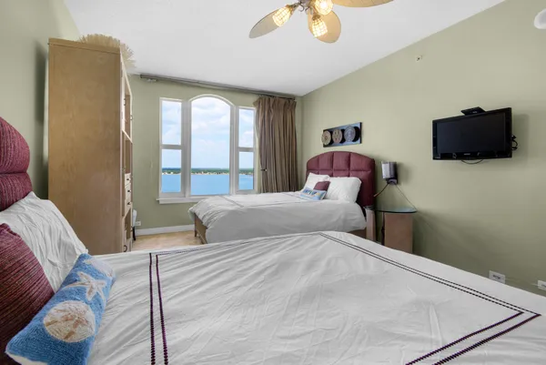 $1,350,000 | 8501 Gulf Boulevard, Unit WPH3A, Navarre, FL 32566