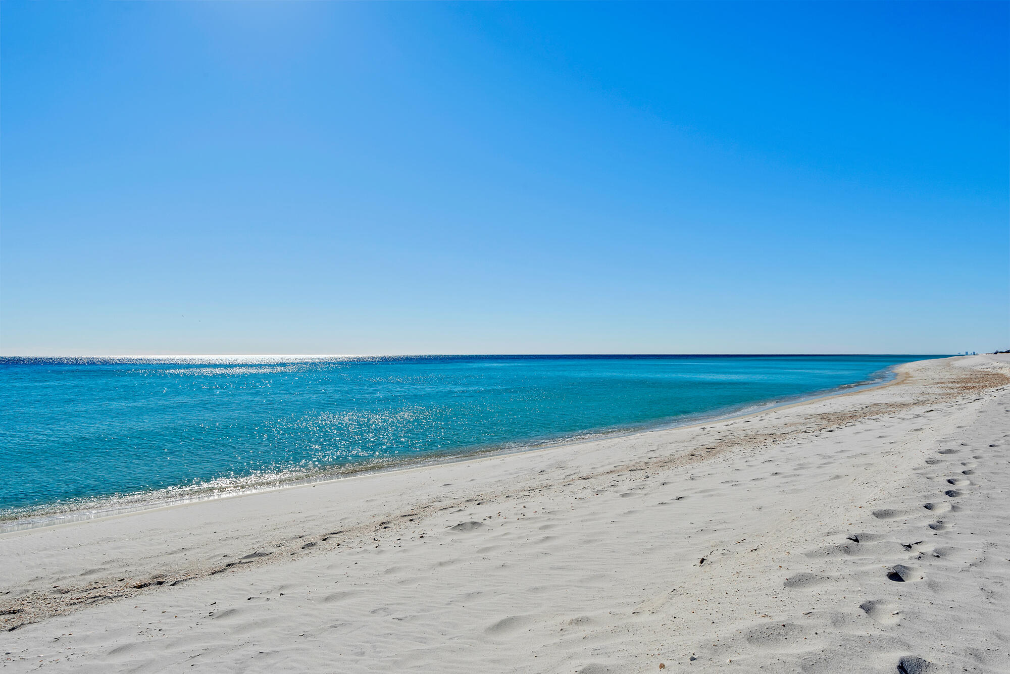 8501 Gulf Boulevard, Unit WPH3A Navarre, FL 32566 - Photo 66 of 66 a view of a beach and an ocean beach