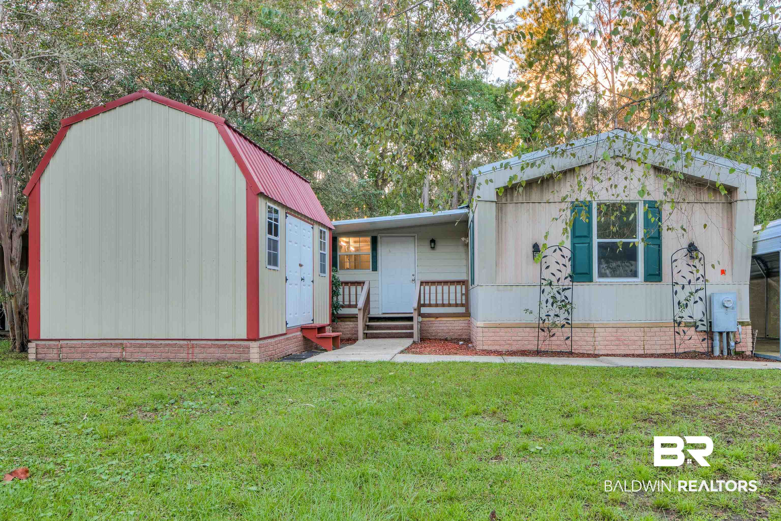 9523 Redfish Drive Elberta, AL 36530 - Photo 3 of 35