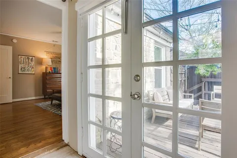 $420,000 | 2442 Sunset Avenue, Dallas, TX 75211