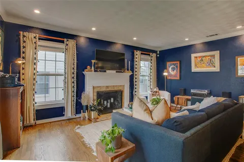 $420,000 | 2442 Sunset Avenue, Dallas, TX 75211