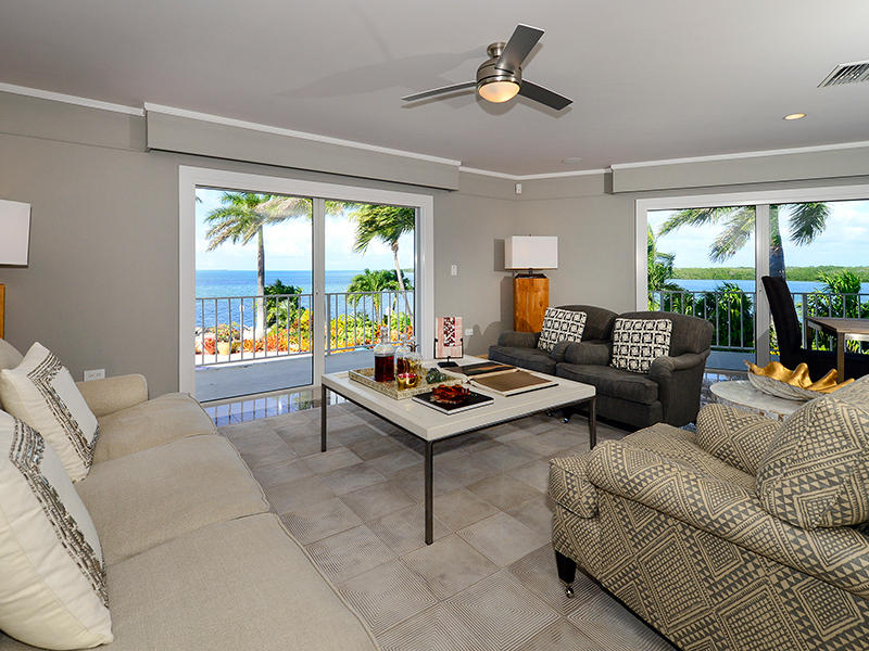 150 Redwing Road Tavernier, FL 33070 - Photo 6 of 37 Living Area