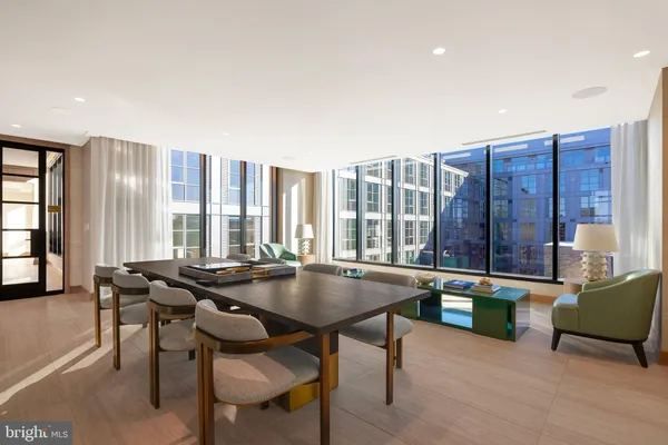 a view of a livingroom with furniture