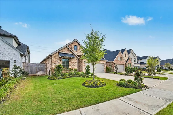 $2,600 | 31527 Splitting Willow Lane, Fulshear, TX 77441