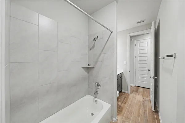 $2,600 | 31527 Splitting Willow Lane, Fulshear, TX 77441