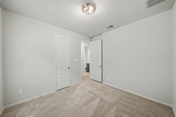 $2,600 | 31527 Splitting Willow Lane, Fulshear, TX 77441