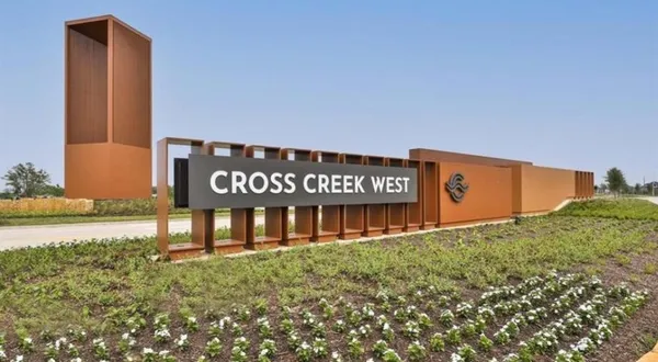 $2,600 | 31527 Splitting Willow Lane, Fulshear, TX 77441