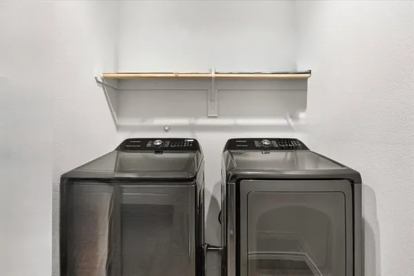 a close view of washer and dryer