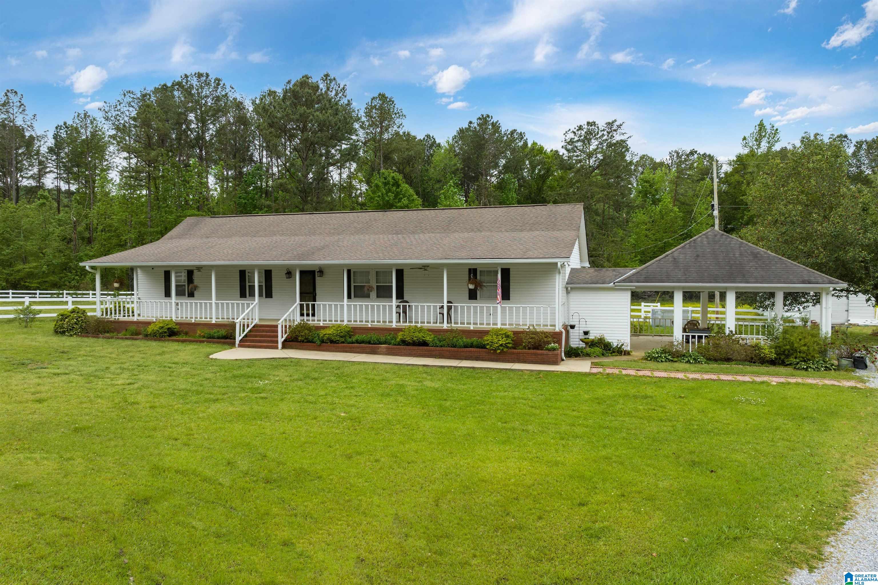 220 Ferguson Road Sylacauga, AL 35151 - Photo 3 of 46