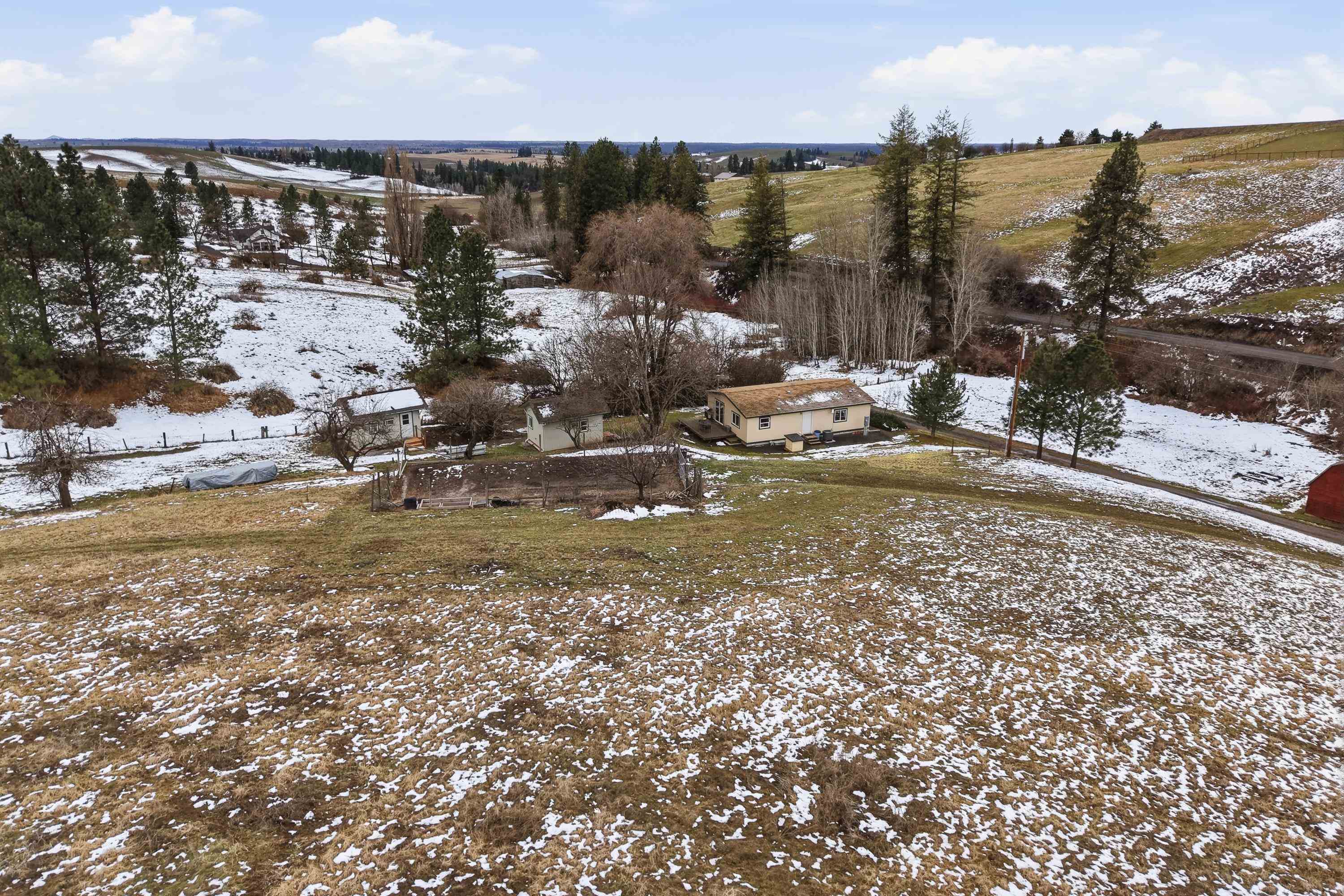 10017 South Stevens Creek Road Valleyford, WA 99036 - Photo 1 of 46