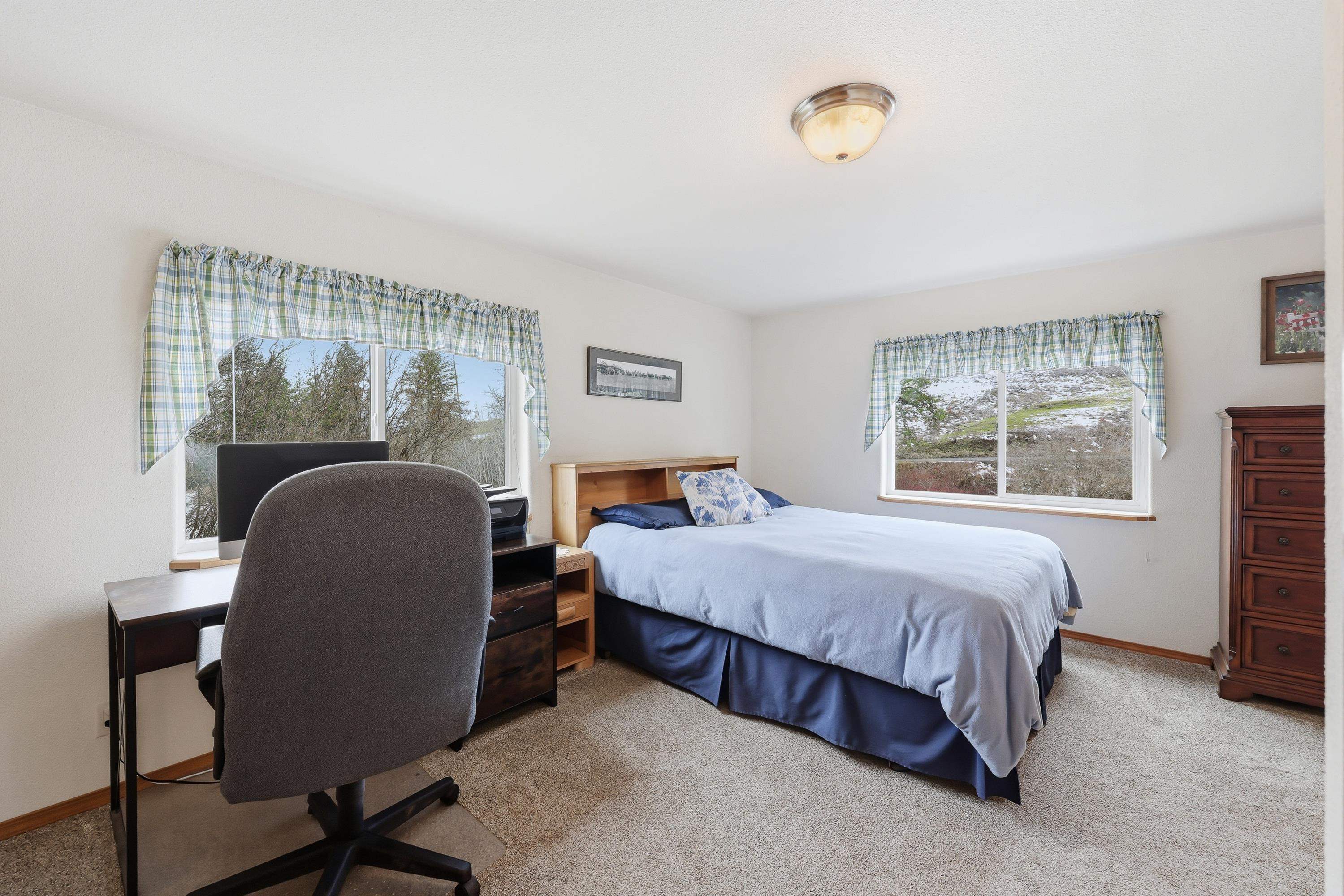 10017 South Stevens Creek Road Valleyford, WA 99036 - Photo 13 of 46