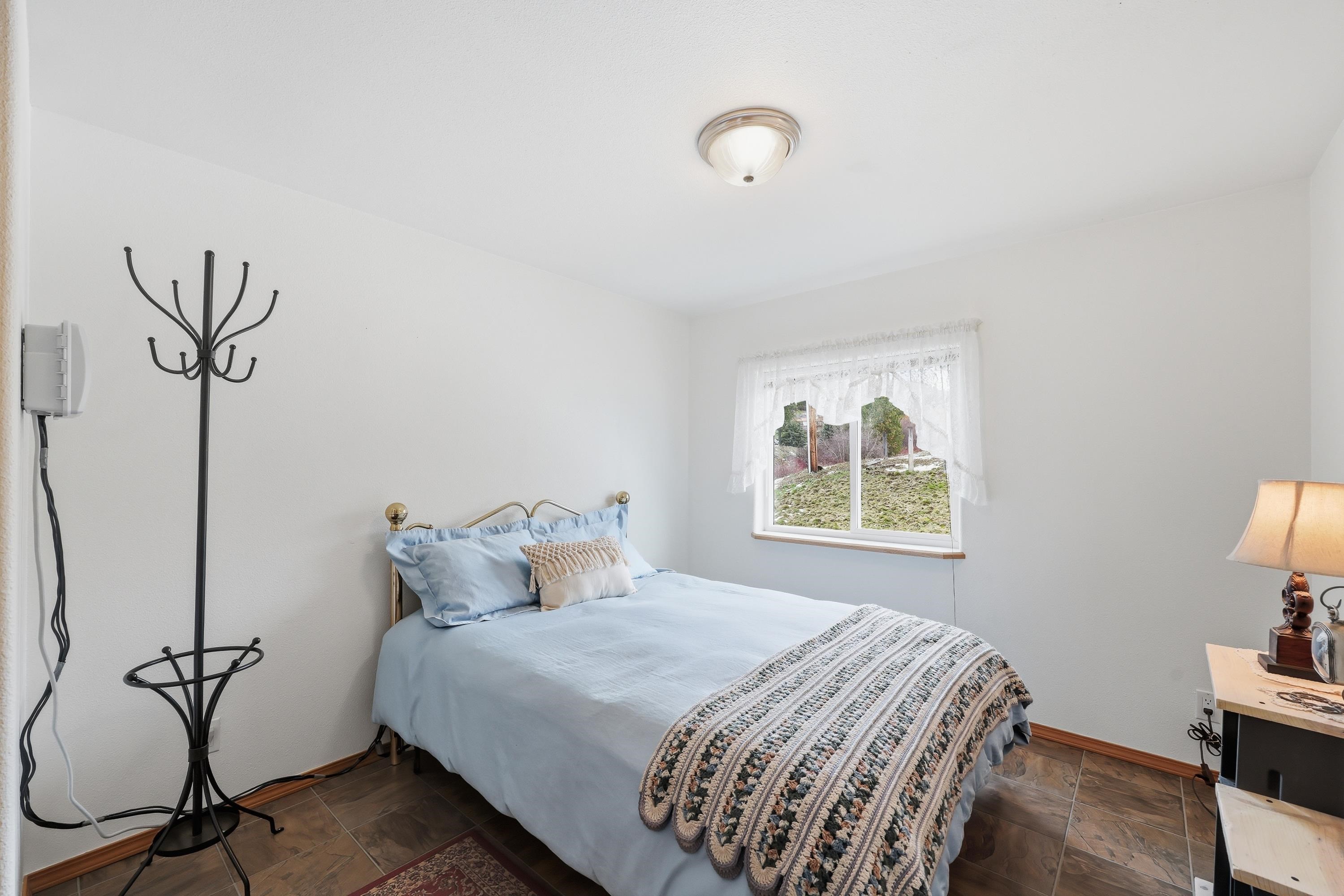 10017 South Stevens Creek Road Valleyford, WA 99036 - Photo 16 of 46