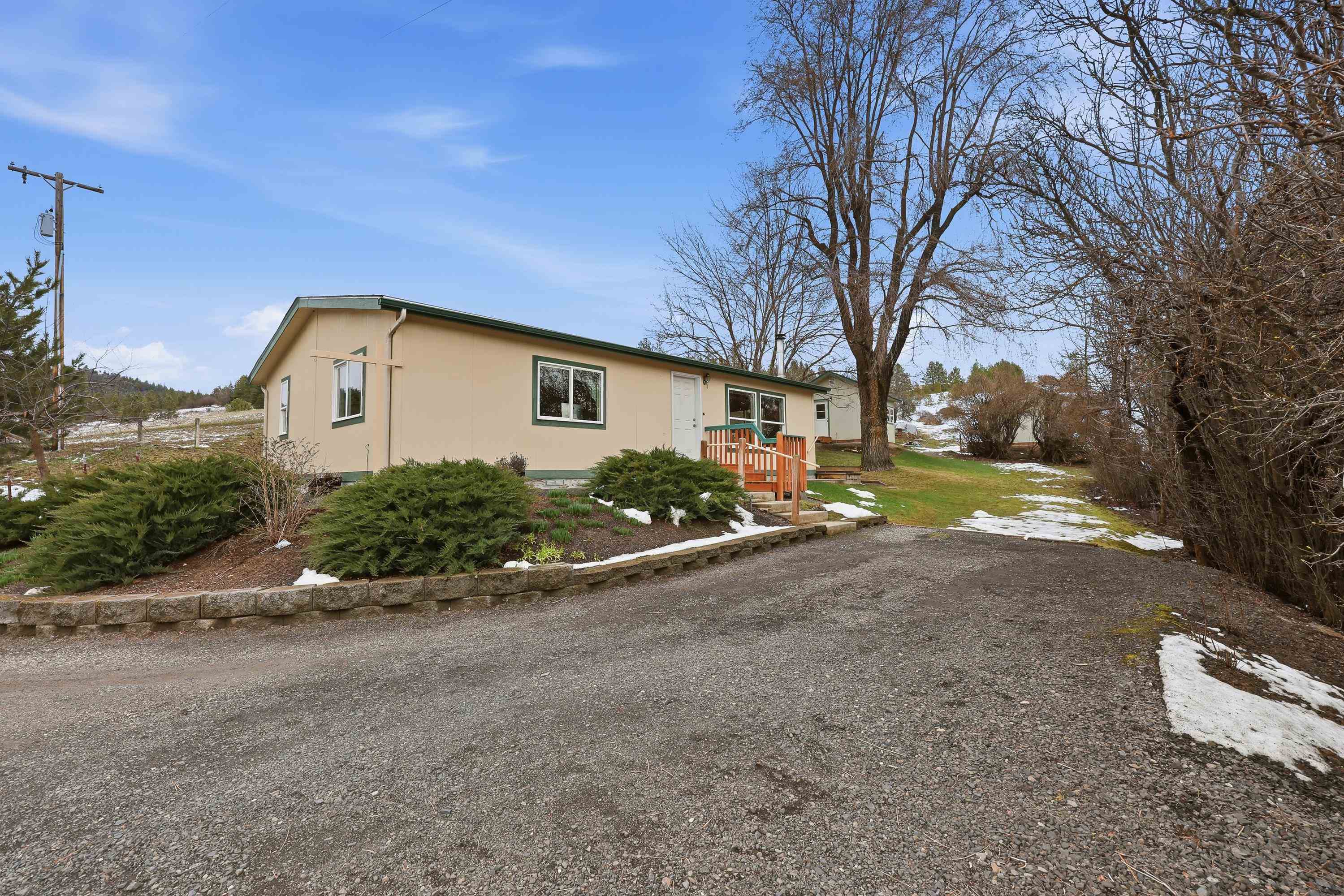 10017 South Stevens Creek Road Valleyford, WA 99036 - Photo 2 of 46