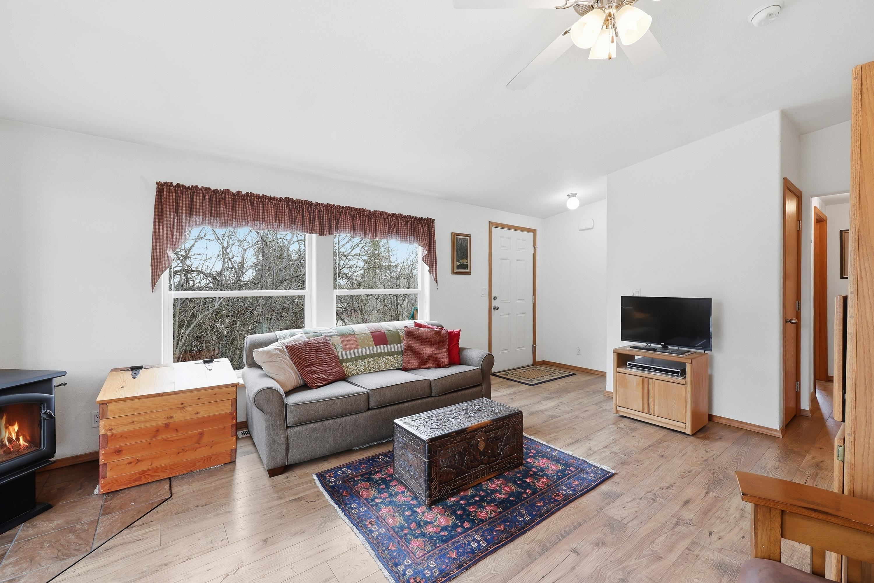 10017 South Stevens Creek Road Valleyford, WA 99036 - Photo 5 of 46