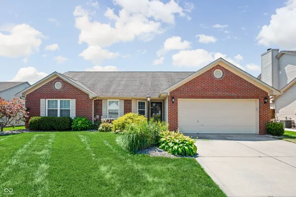 $325,000 | 12992 Dellinger Drive, Fishers, IN 46038