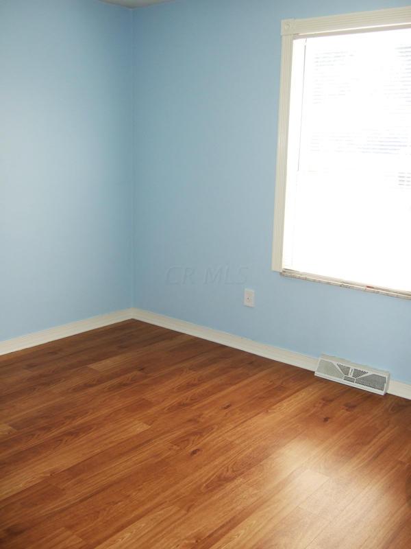 2500 Merbrook Road Columbus, OH 43235 - Photo 15 of 17 Gallery Image 15