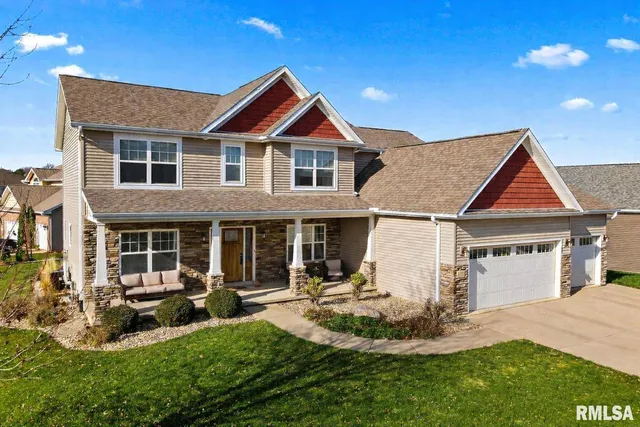 $524,900 | 1700 Kensington Drive, Washington, IL 61571