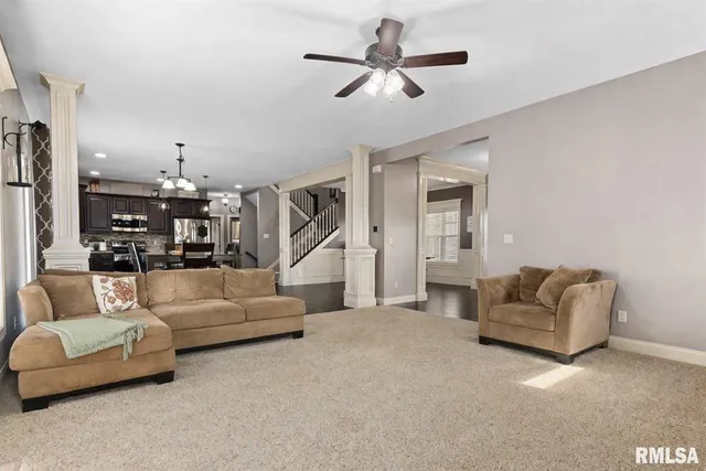 $524,900 | 1700 Kensington Drive, Washington, IL 61571