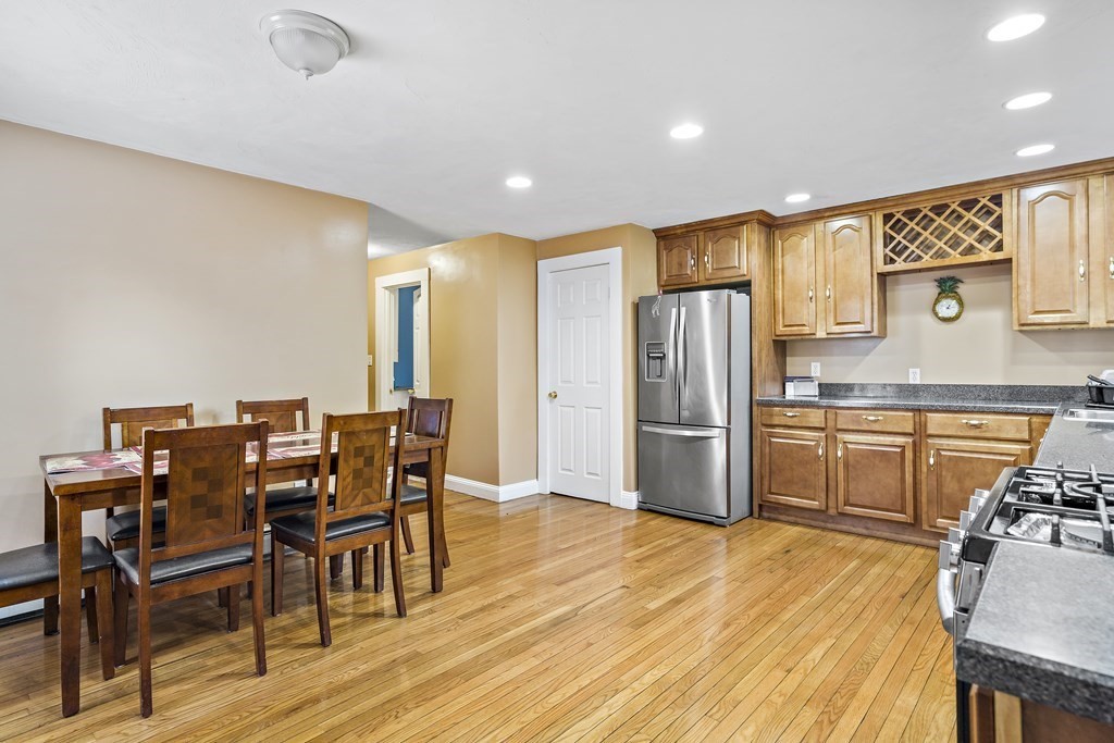 89 Florence Street Everett, MA 02149 - Photo 3 of 16 Gallery Image 3