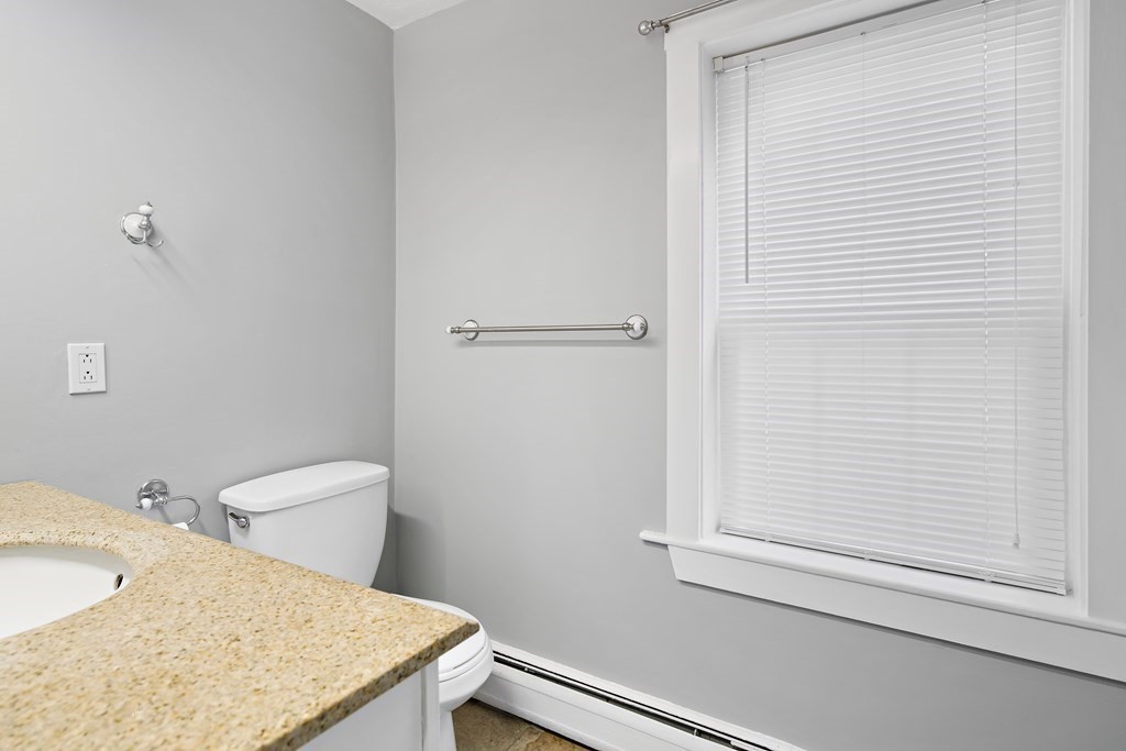 89 Florence Street Everett, MA 02149 - Photo 9 of 16 Gallery Image 9