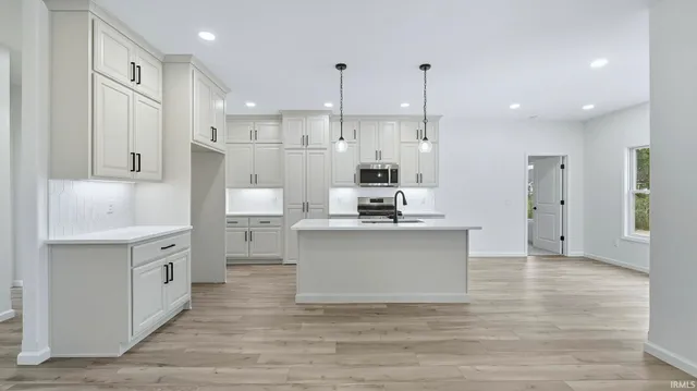 $454,900 | 1110 Olympiada Knoll, Fort Wayne, IN 46845