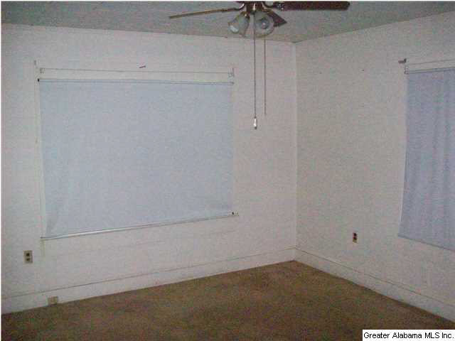 1020 Pipe Street Anniston, AL 36201 - Photo 8 of 13