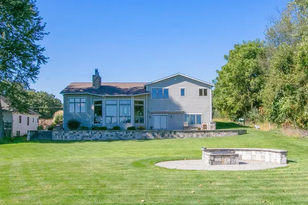 $975,000 | 22533 Davis Drive, Three Rivers, MI 49093