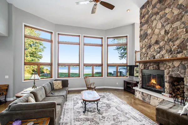 $975,000 | 22533 Davis Drive, Three Rivers, MI 49093