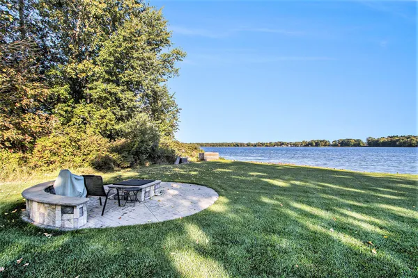 $975,000 | 22533 Davis Drive, Three Rivers, MI 49093