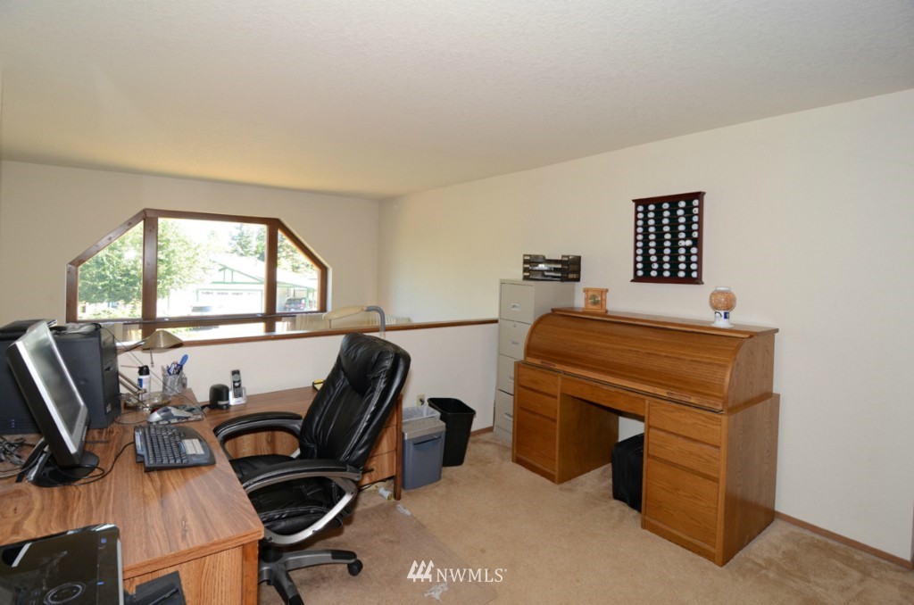 23514 22nd Avenue Southeast Bothell, WA 98021 - Photo 9 of 15